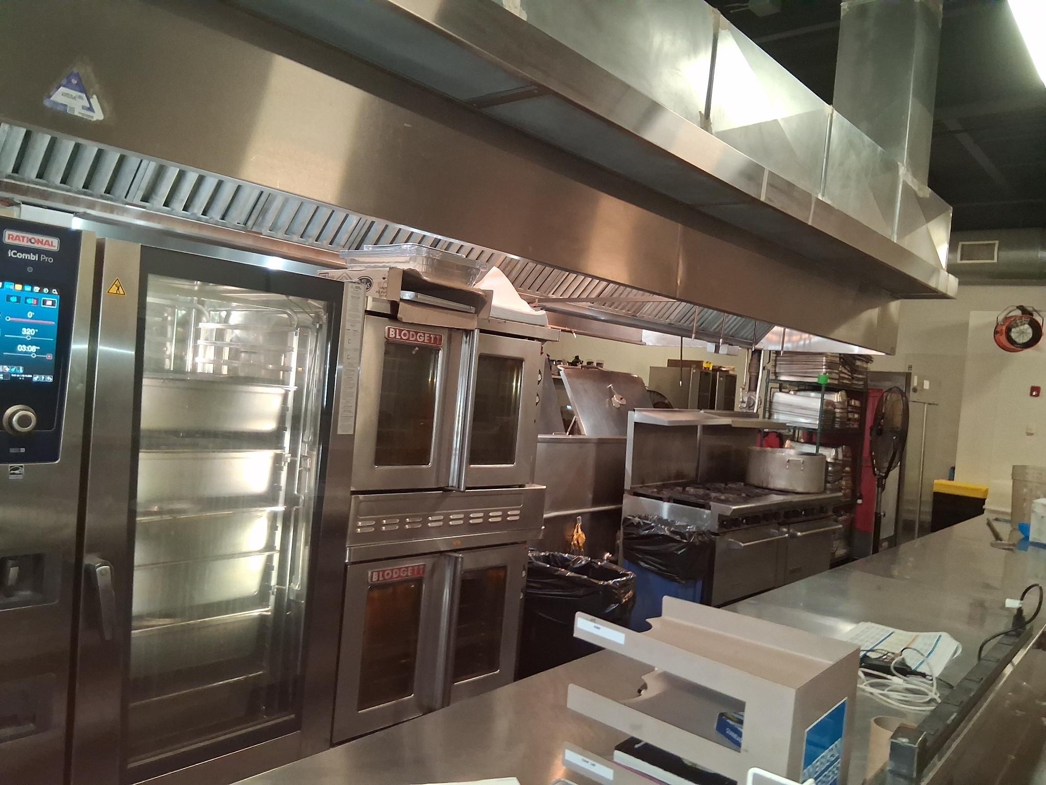 Who Tests Restaurant & College Dining Room Fire Suppression Systems in Brooklyn Master Fire102112